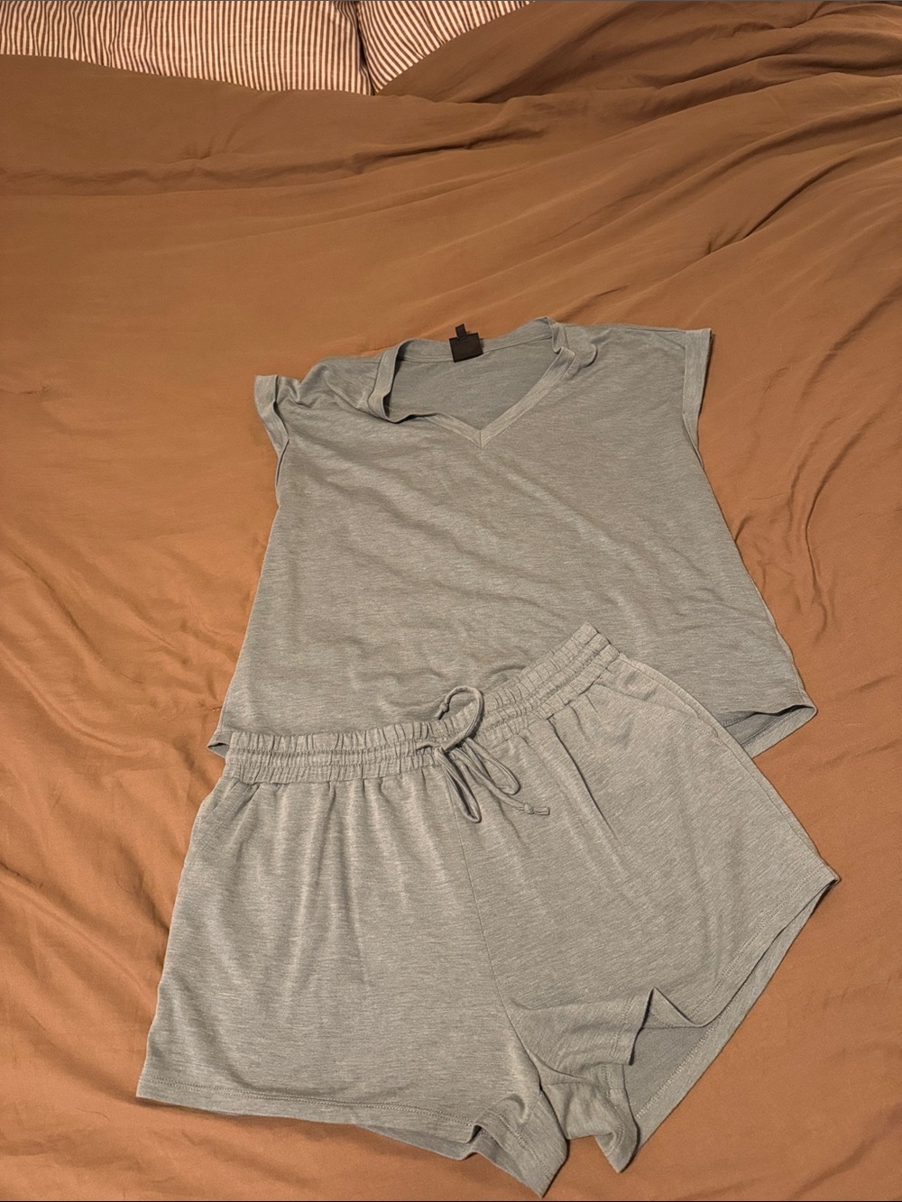 bobeau Blueish Gray V-Neck Short Sleeve Top & Drawstring Shorts Sleep Set